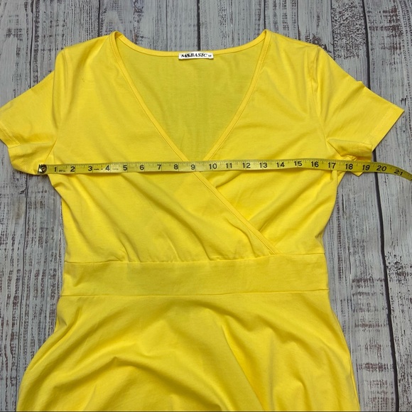 MSBasic Cross Wrap A-Line Yellow Dress. Size M. Like New Condition. - Picture 9 of 12